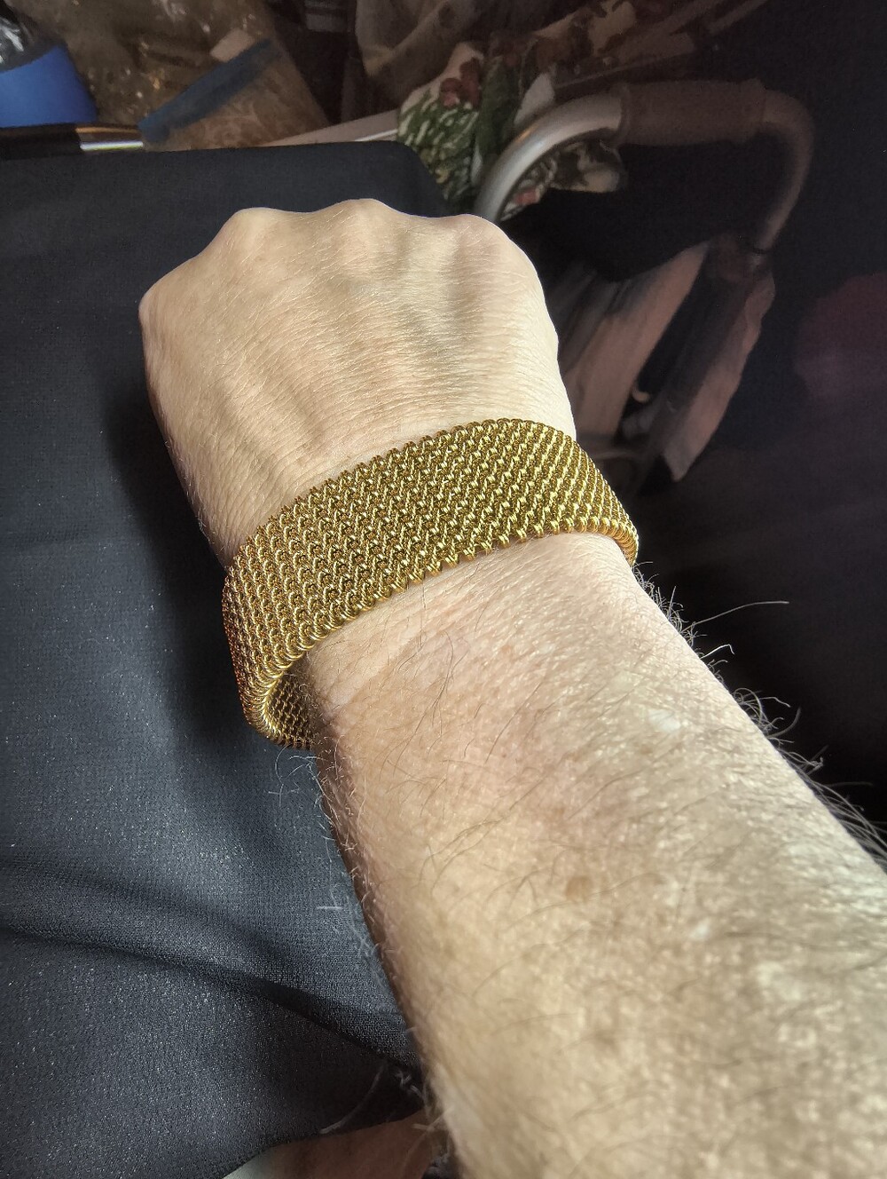 Vintage Gold Tone Wide Mesh Cuff Bracelet Woven Open Bangle Fits Up To 8.5 Inch - Picture 8 of 10